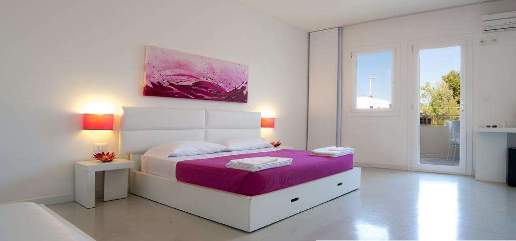 Hotel Beach Salento Marina Di Pescoluse Ngoại thất bức ảnh