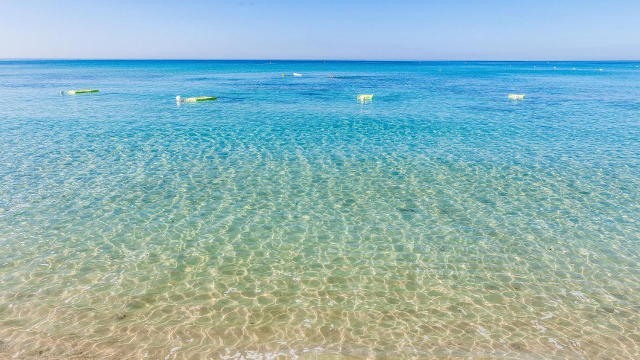 Hotel Beach Salento Marina Di Pescoluse Ngoại thất bức ảnh