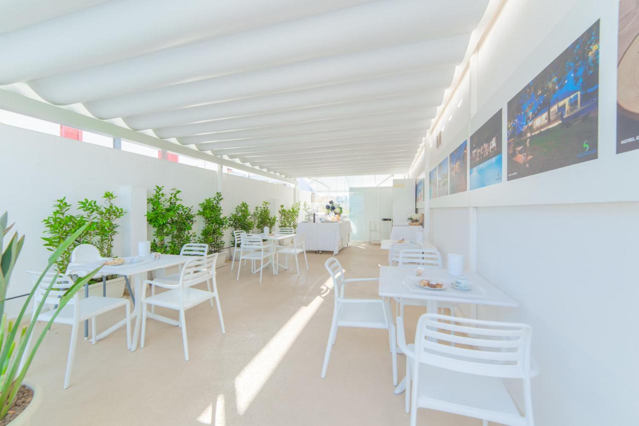 Hotel Beach Salento Marina Di Pescoluse Ngoại thất bức ảnh